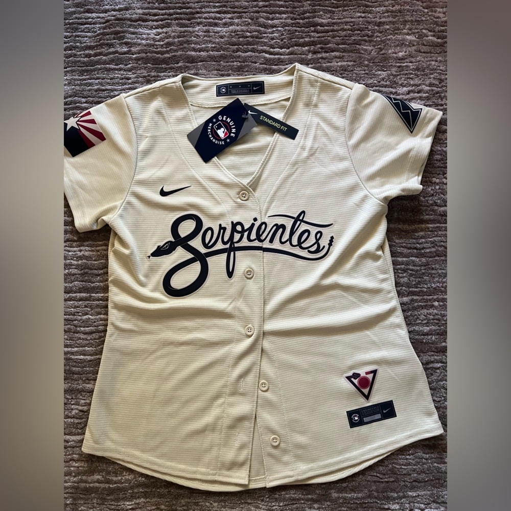 Nike women’s Arizona Diamondbacks City Connect Jersey size medium
